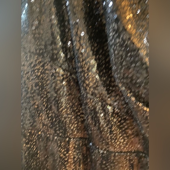 Evening gown - Picture 2 of 4